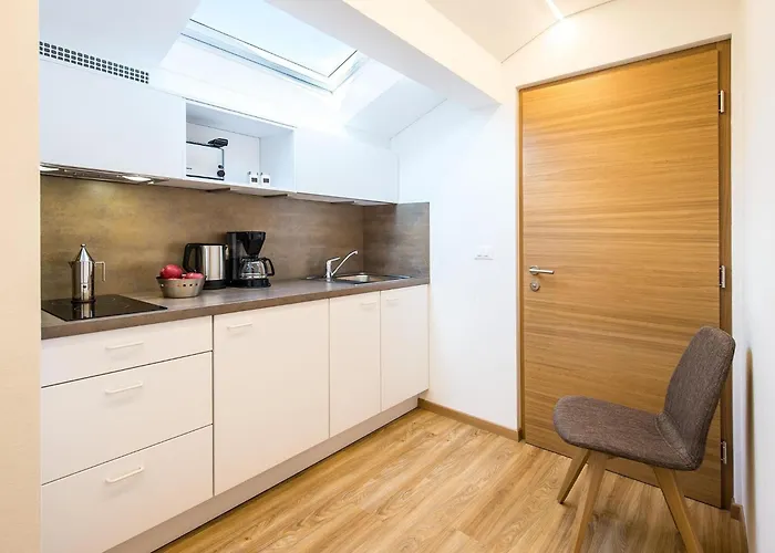 In Near Castle * Tirolo